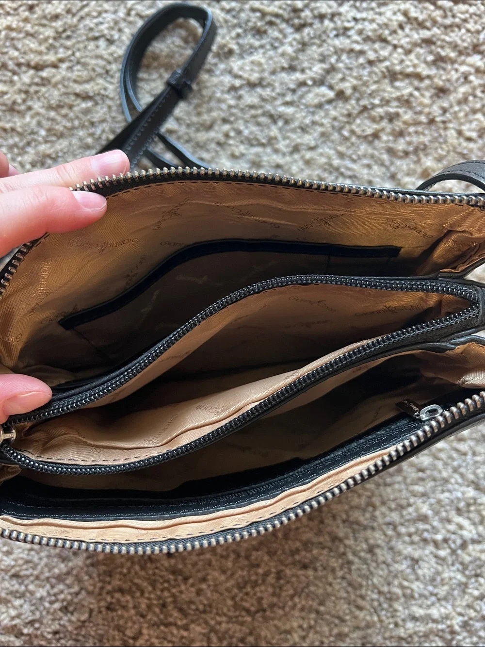 Classic Black Leather Crossbody with Front Zip Pocket